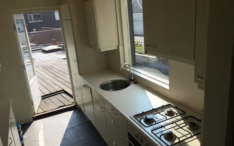 Huurwoning-Deventer-Boxbergerweg-56-keuken-b-770x481